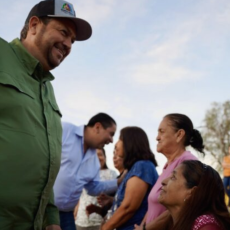 Entrega Ramos Arizpe la plaza Emilio Carranza en la colonia Fidel Velázquez